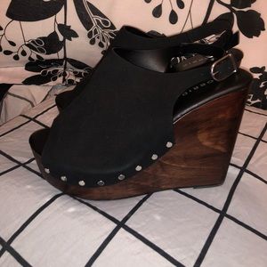 Torrid Wedges